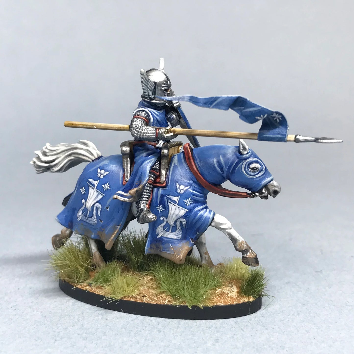 Medieval & Fantasy Heads, Cloaks & Shields