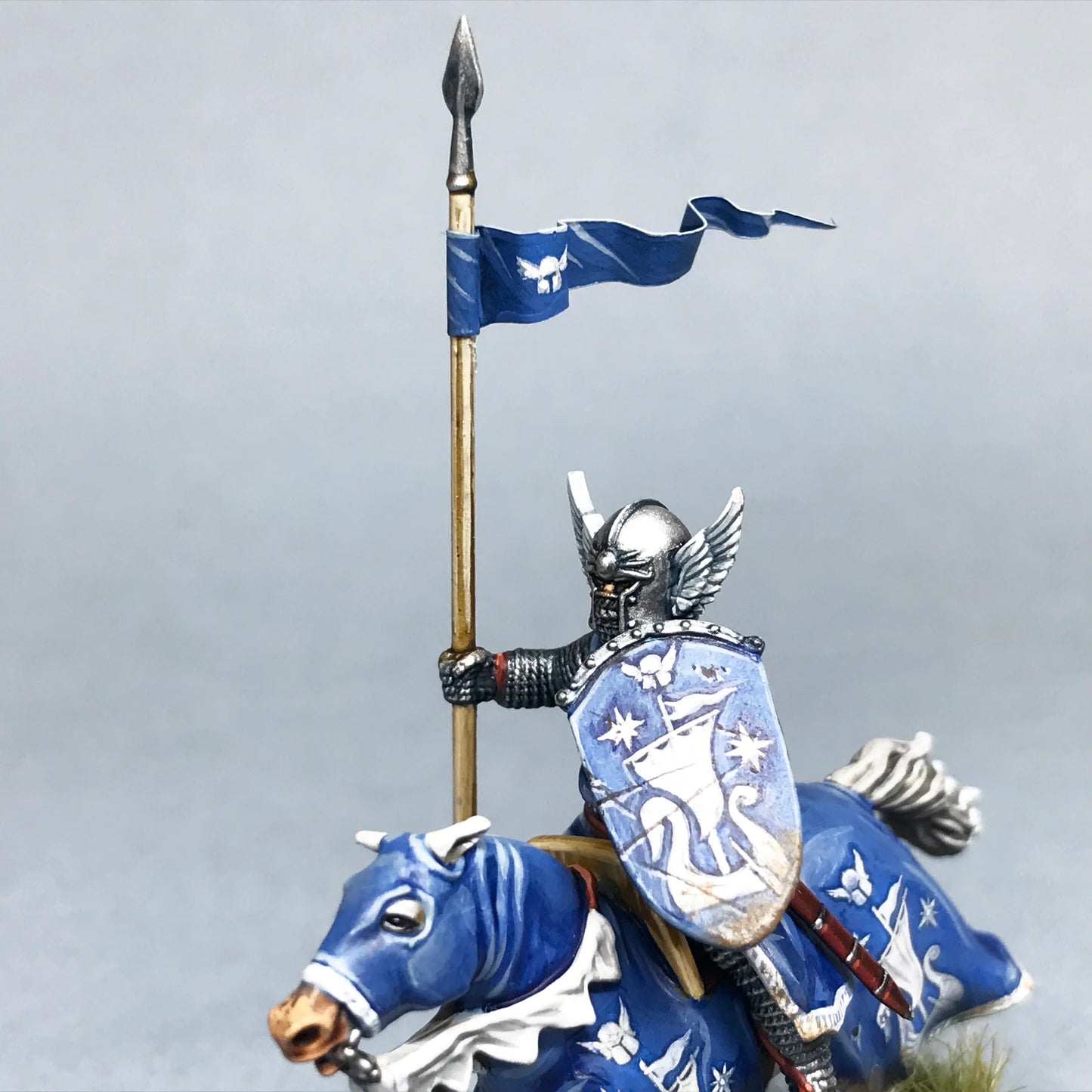 Medieval & Fantasy Heads, Cloaks & Shields