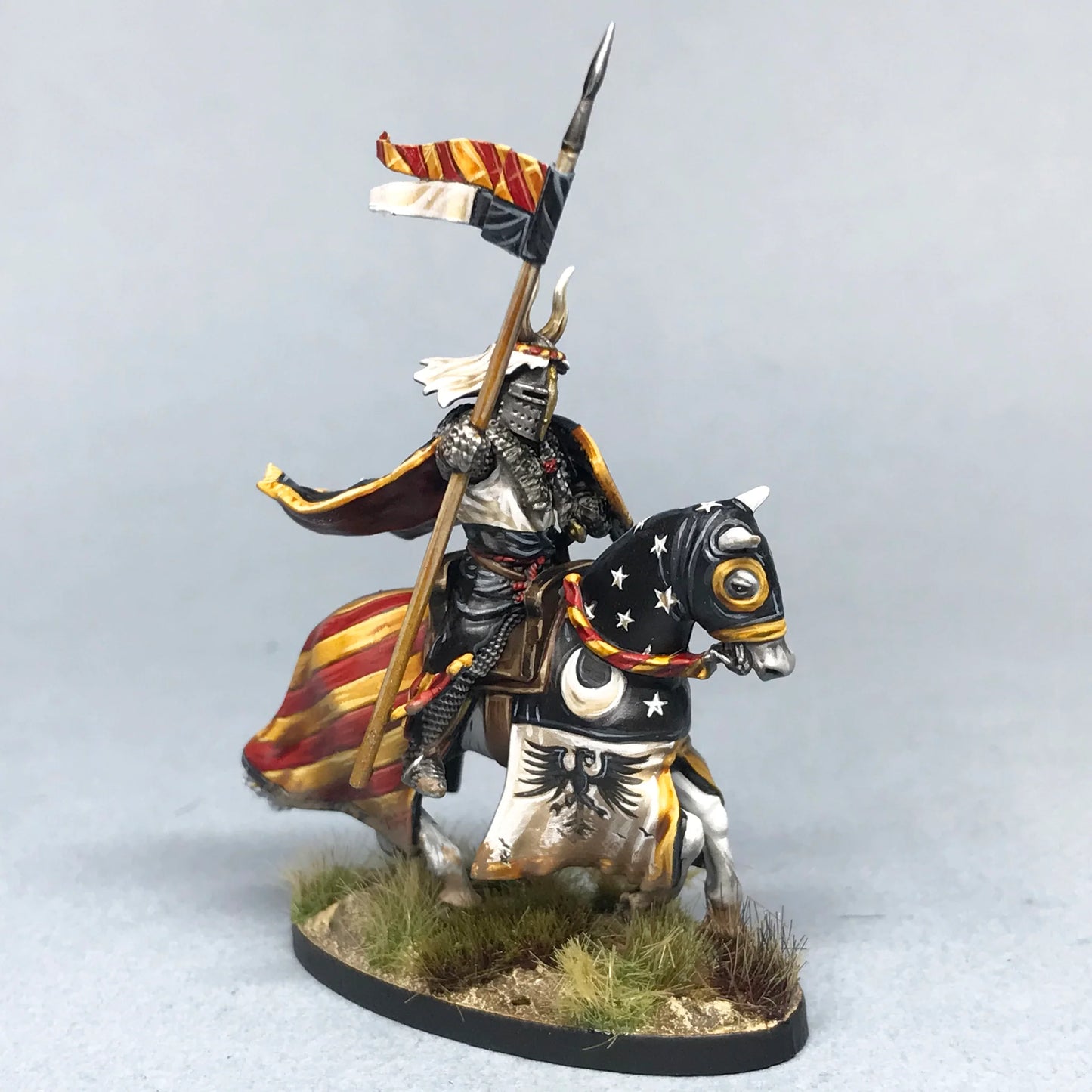Medieval & Fantasy Heads, Cloaks & Shields