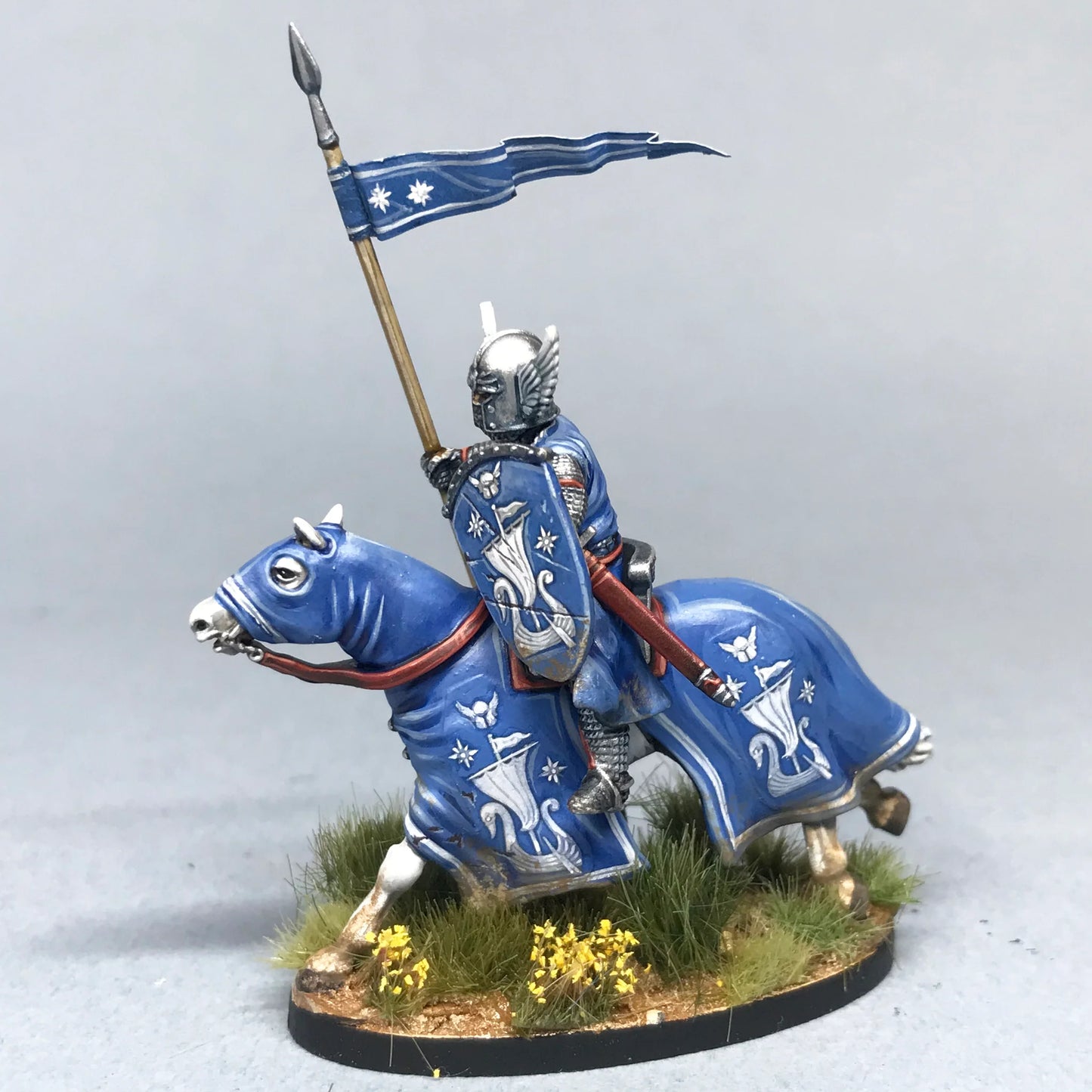 Medieval & Fantasy Heads, Cloaks & Shields